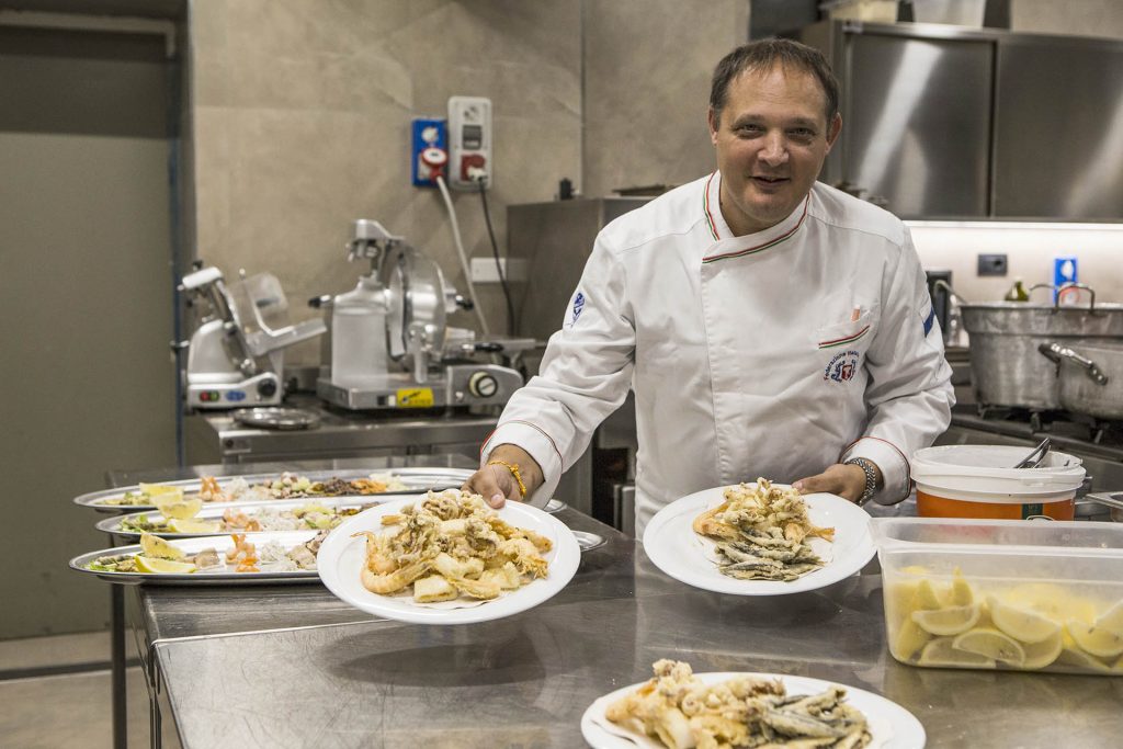 Lo Chef Umberto dell'Osteria del Trap di Ferentillo